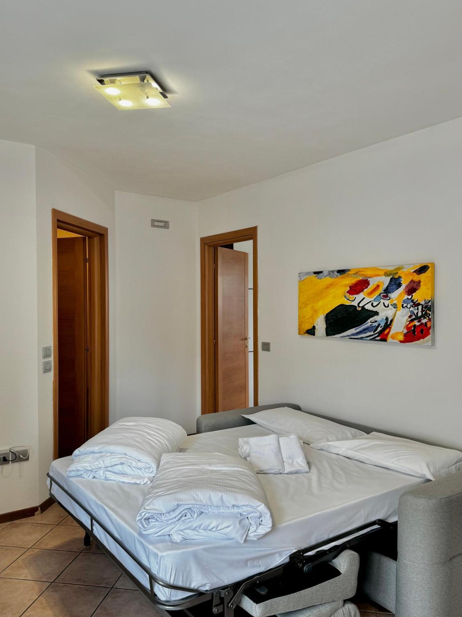 Sweet Spot Aparthotel Riva del Garda Buitenkant foto