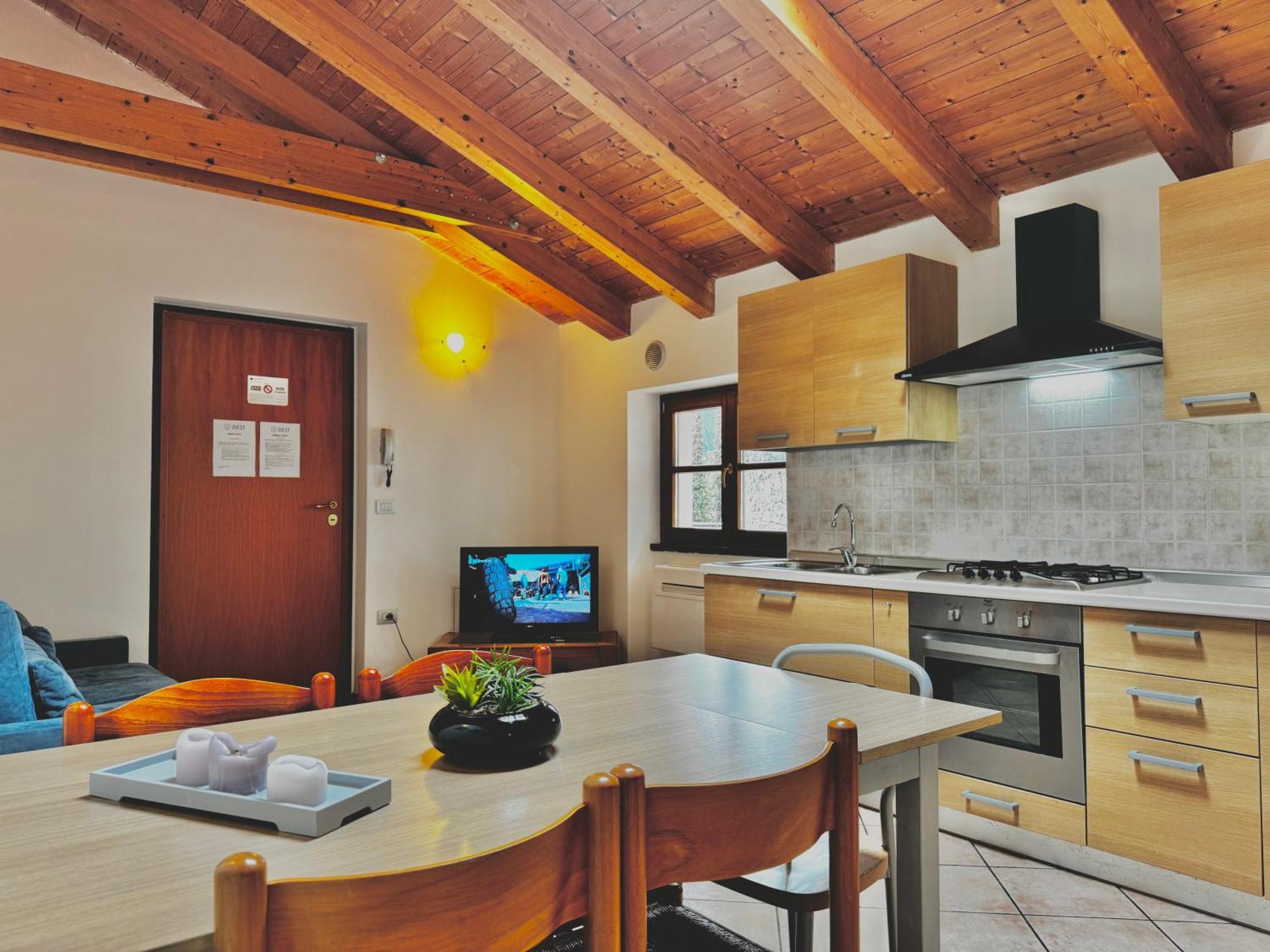 Sweet Spot Aparthotel Riva del Garda Buitenkant foto
