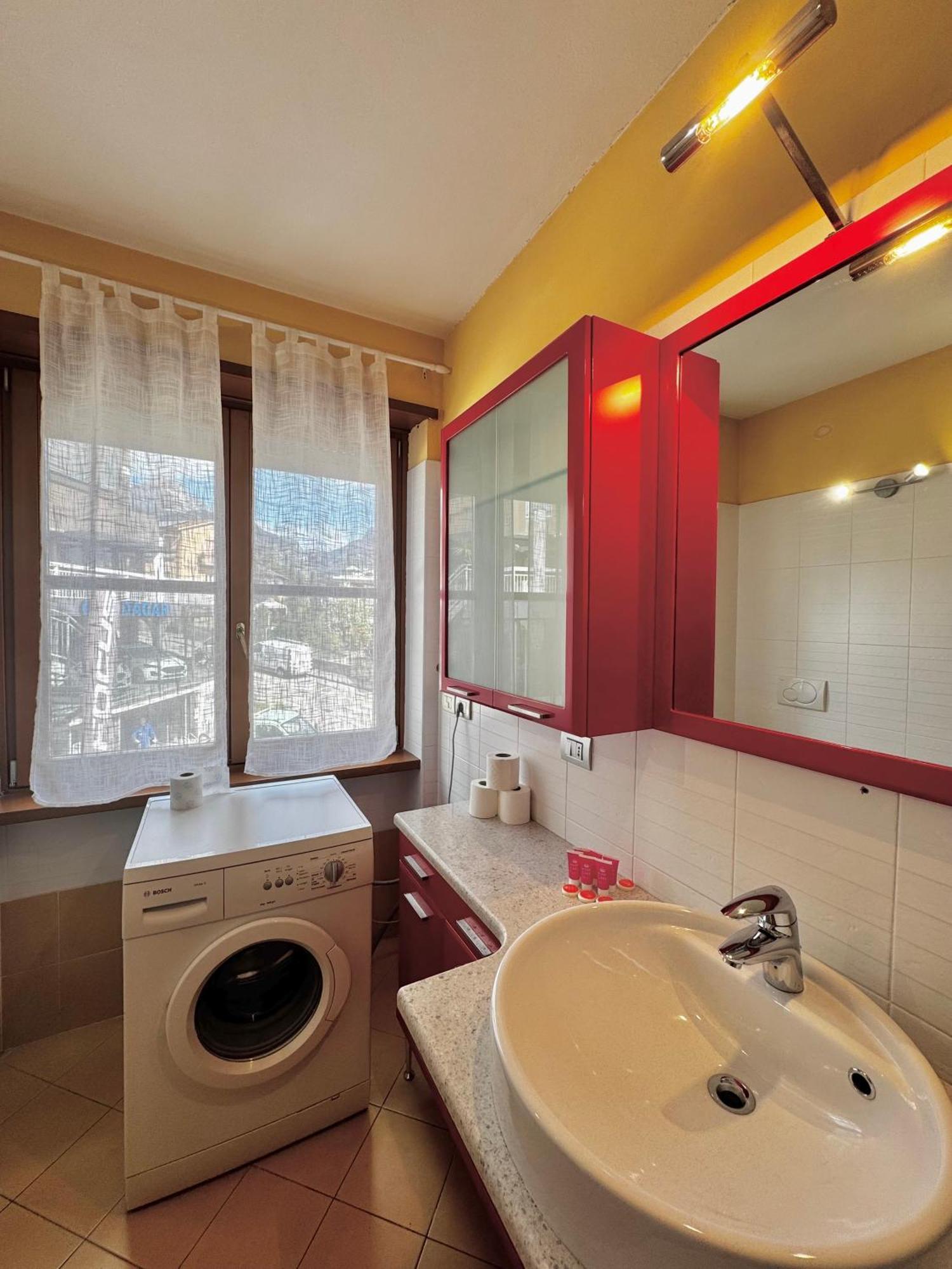 Sweet Spot Aparthotel Riva del Garda Buitenkant foto