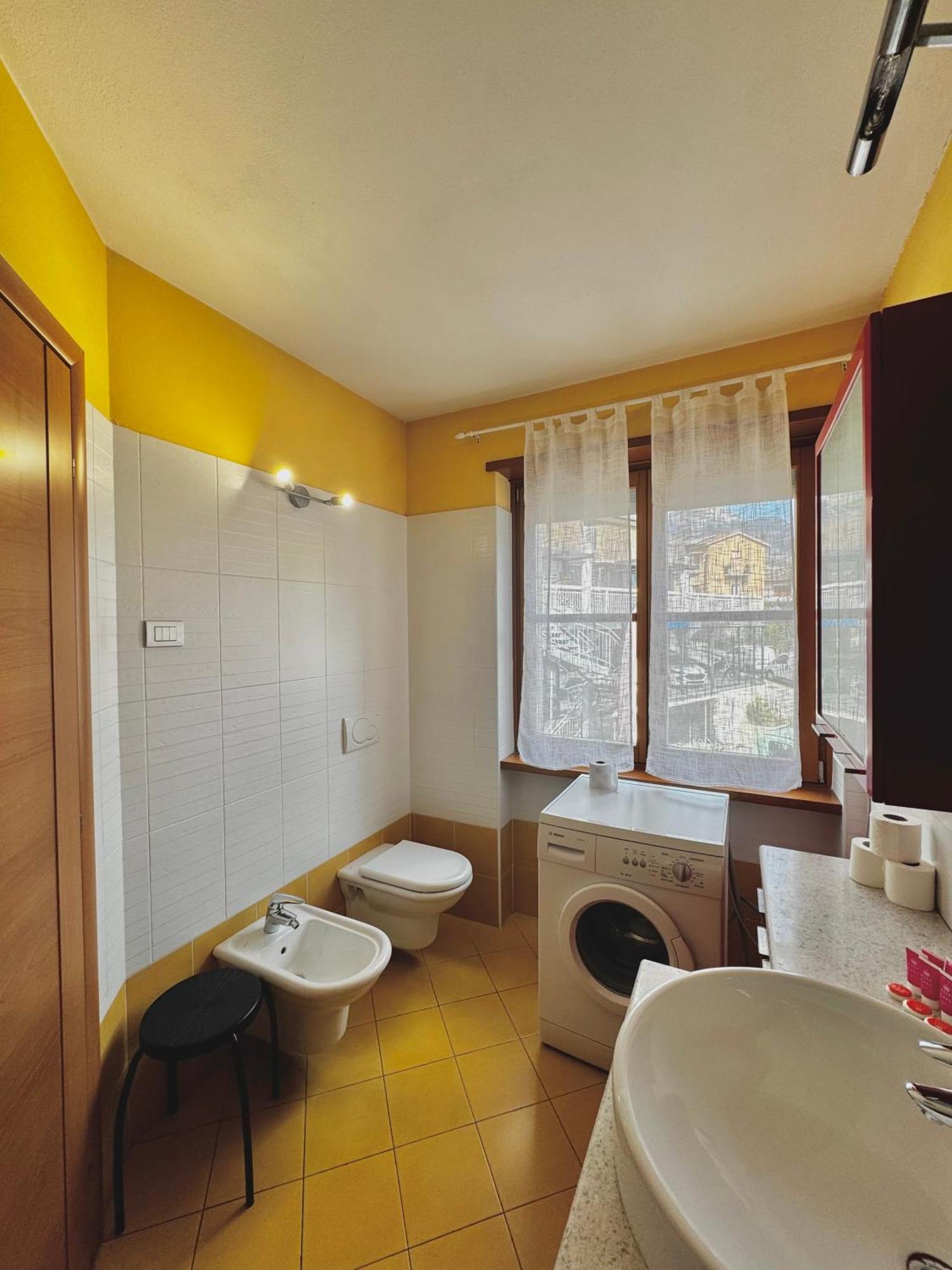 Sweet Spot Aparthotel Riva del Garda Buitenkant foto